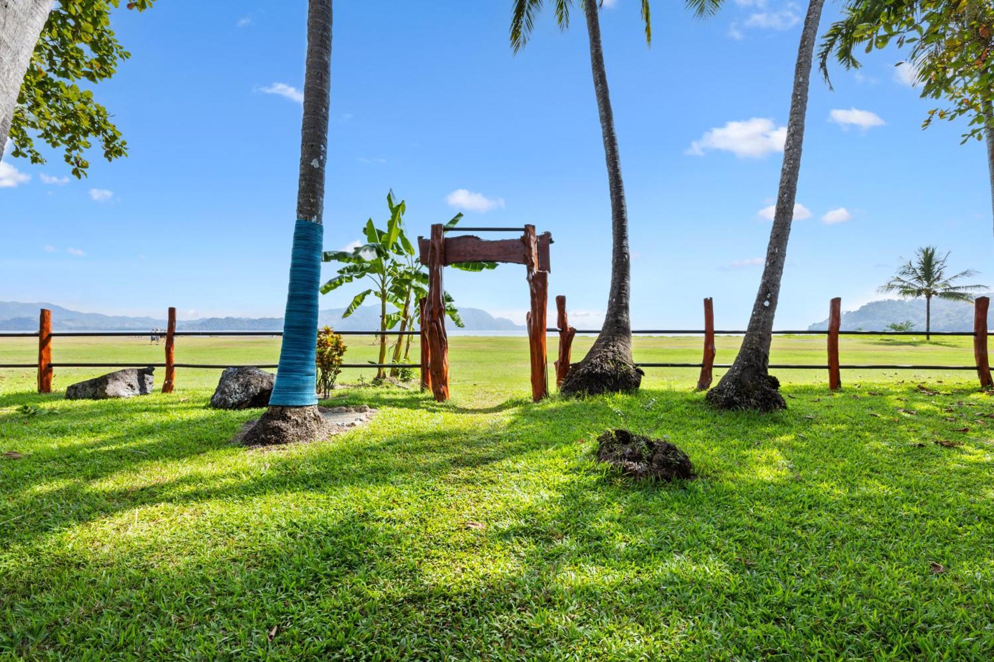 Tambor Tropical Beach Resort- Adults Only Bagian luar foto